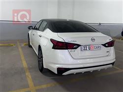 نيسان ألتيما